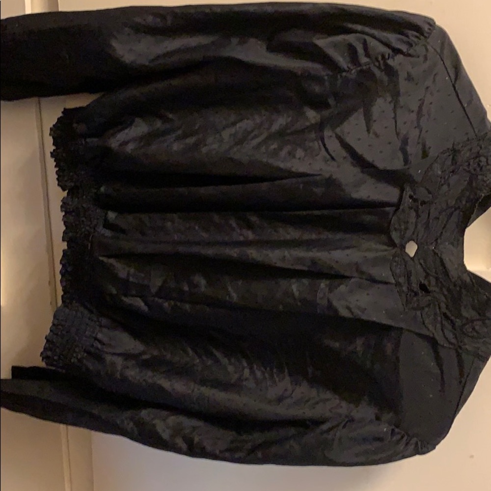 Sophisticated stretchy black blouse